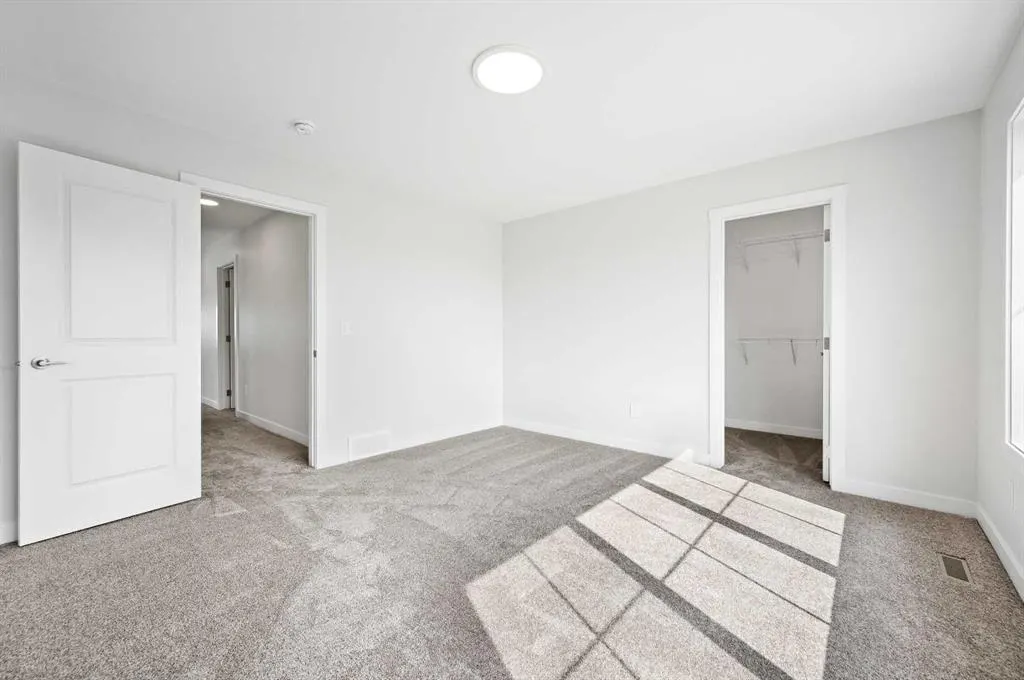 149 Versant Rise SW