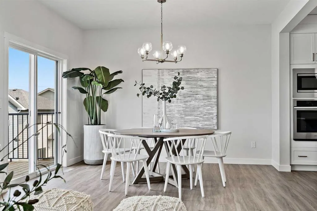 149 Versant Rise SW