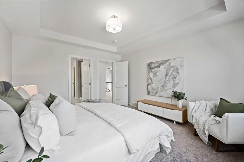 149 Versant Rise SW
