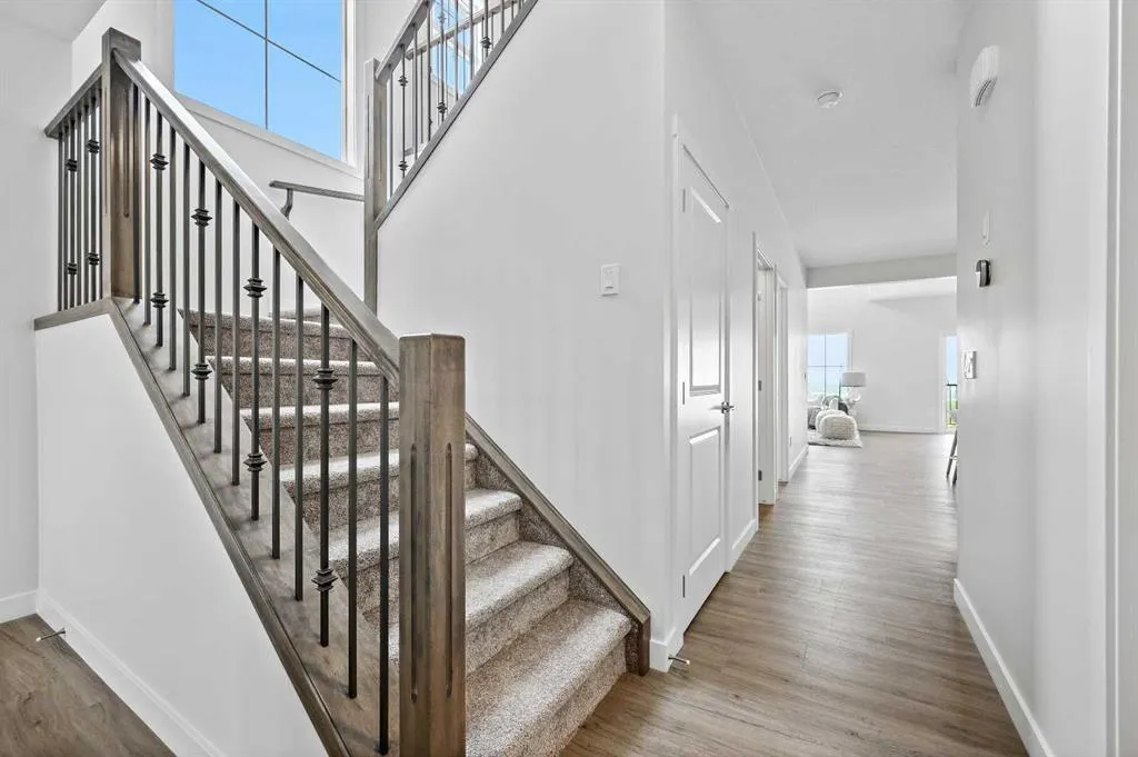 149 Versant Rise SW