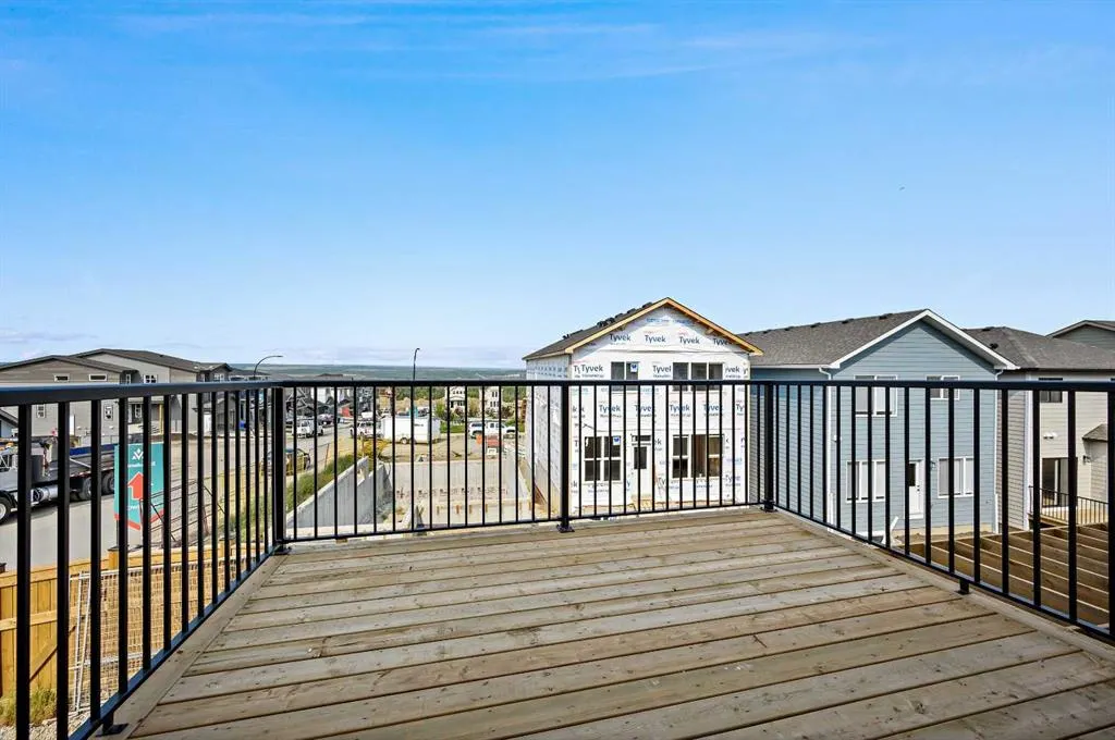 149 Versant Rise SW