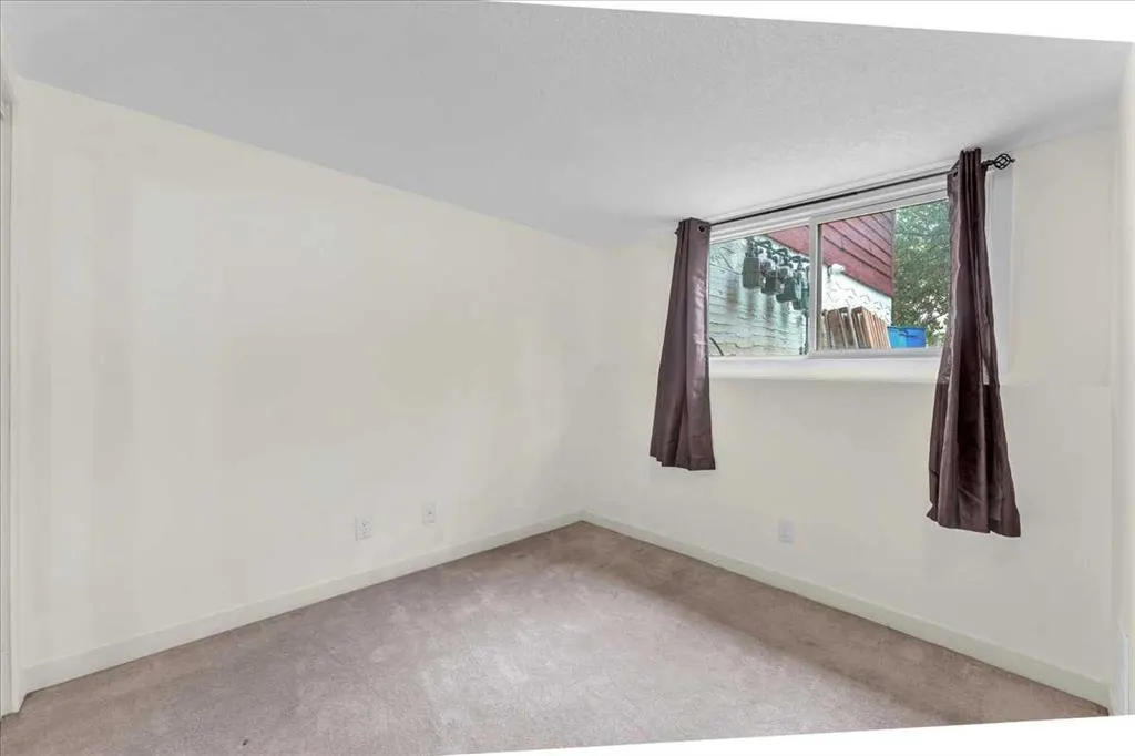 50 8 Avenue SE, #6