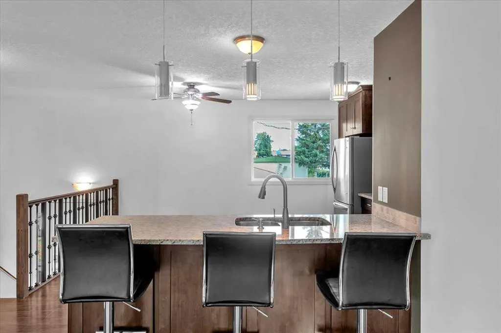 50 8 Avenue SE, #6