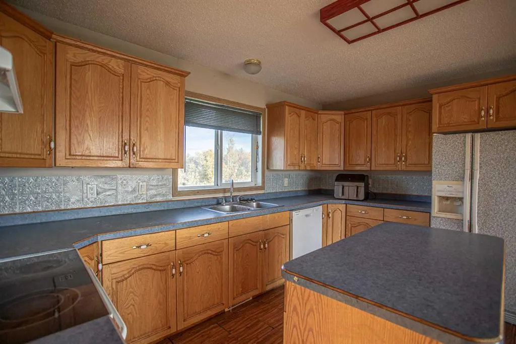 109311 Range Road 195
