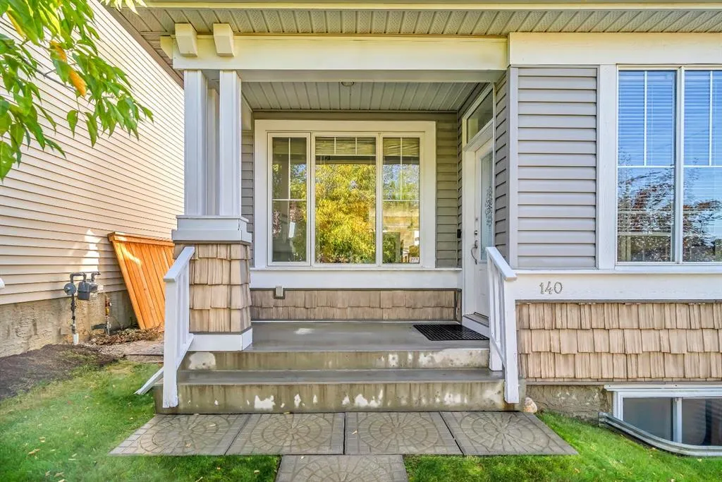 140 Tuscany Ridge Terrace NW