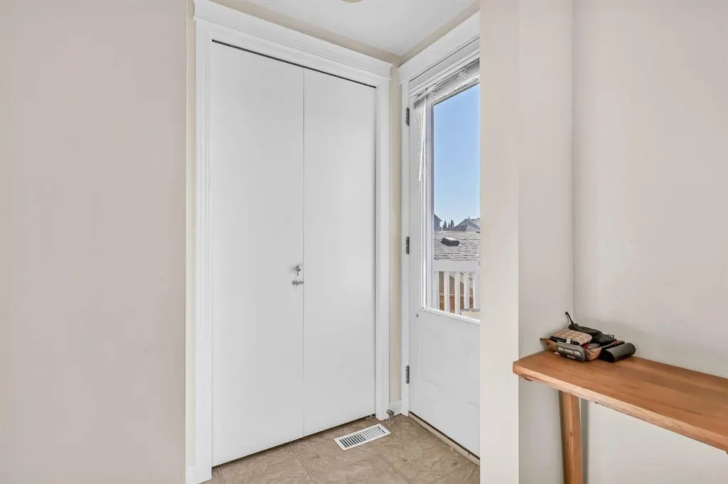 140 Tuscany Ridge Terrace NW
