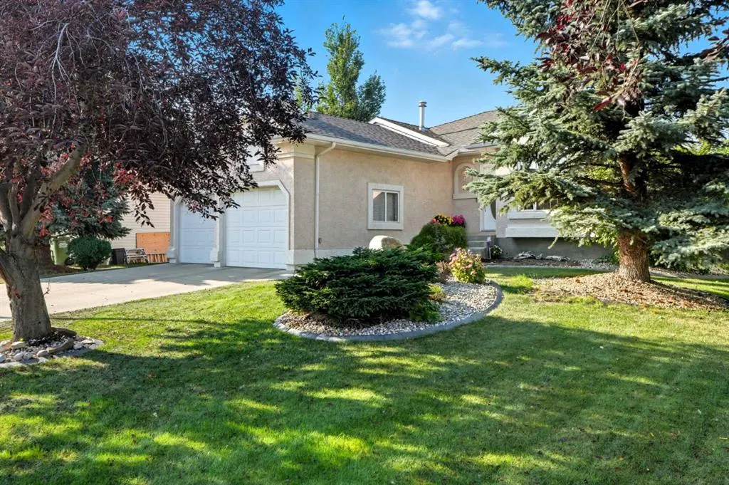 12 Bow Way