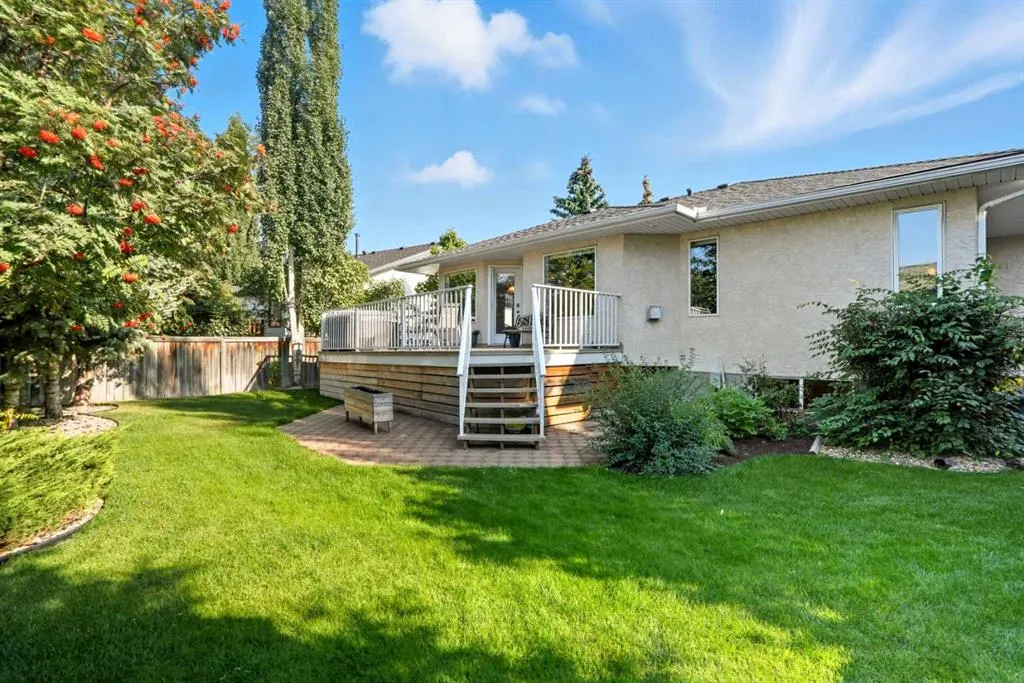 12 Bow Way