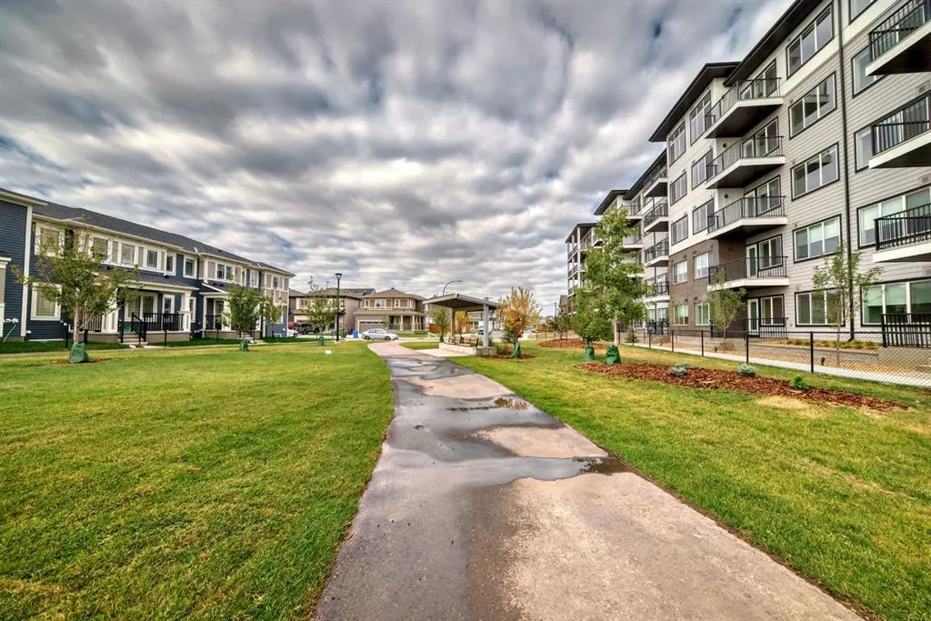 395 Skyview Parkway NE, #2506