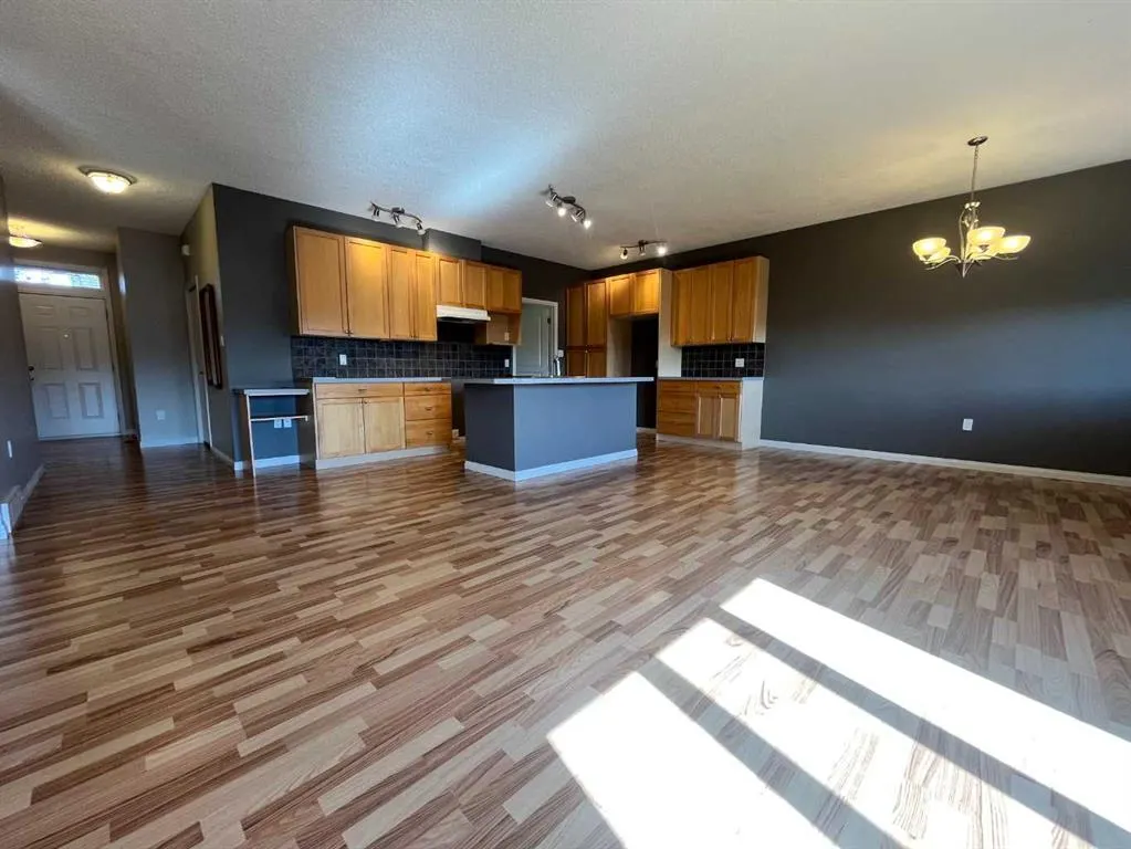 21 Fairway Village