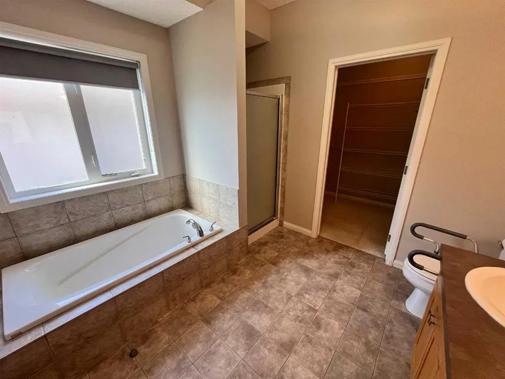 21 Fairway Village