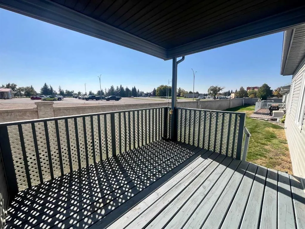 21 Fairway Village