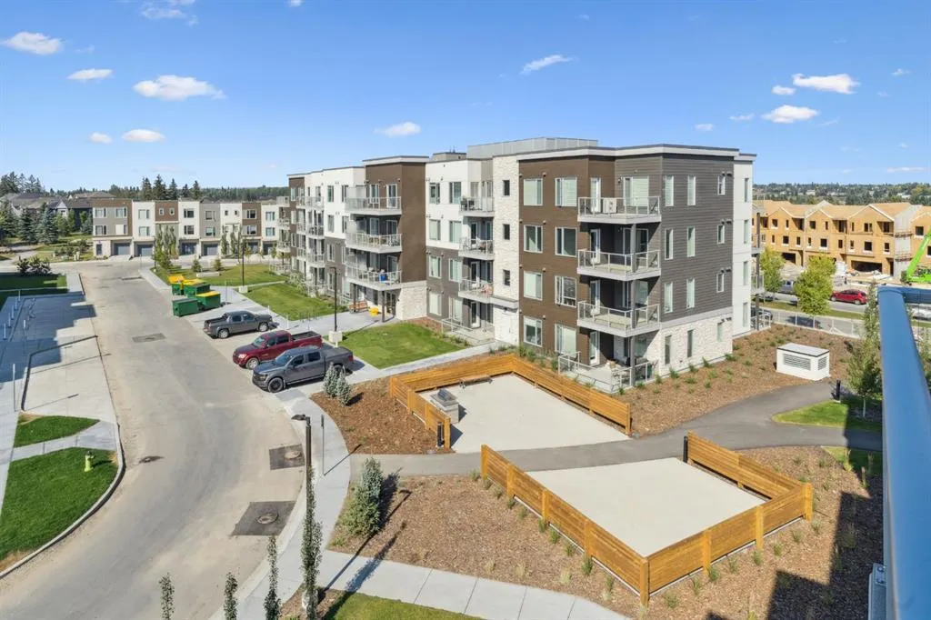 700 Shawnee Square SW, #412