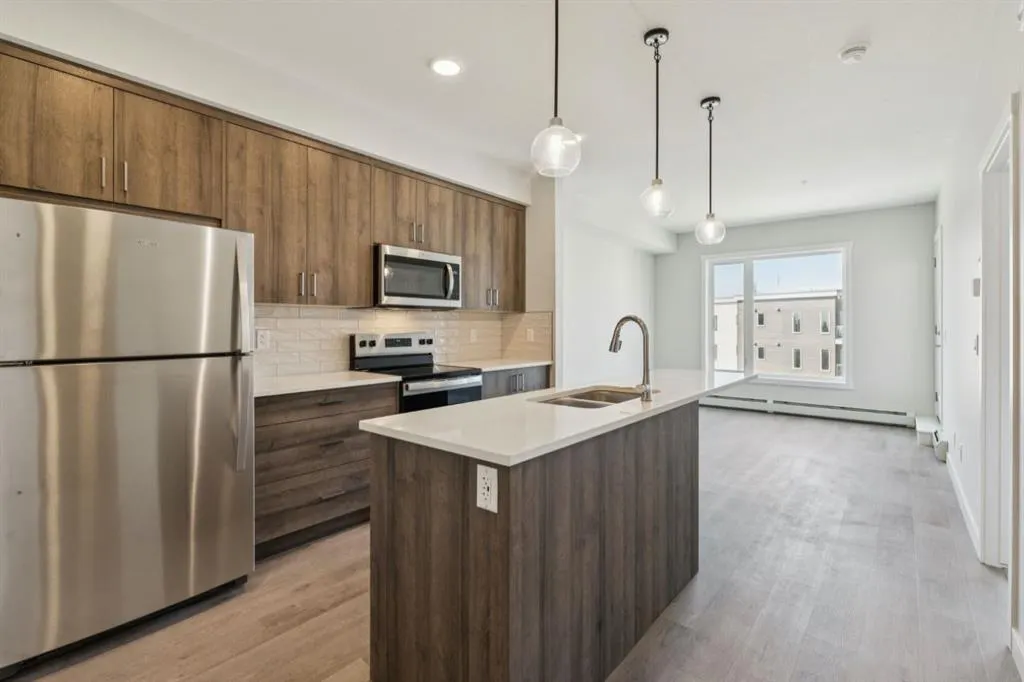 700 Shawnee Square SW, #412