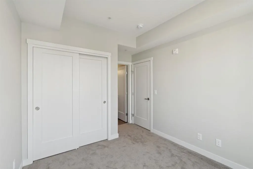 700 Shawnee Square SW, #412