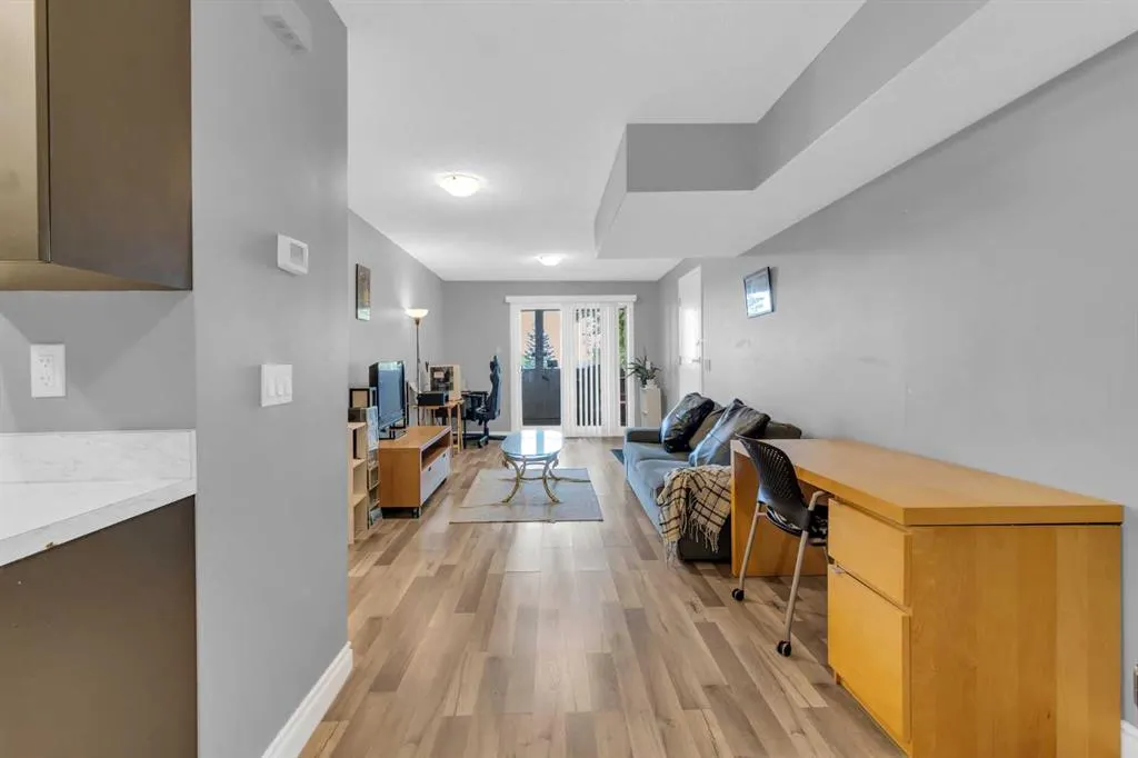 3726 Centre Street NE, #11