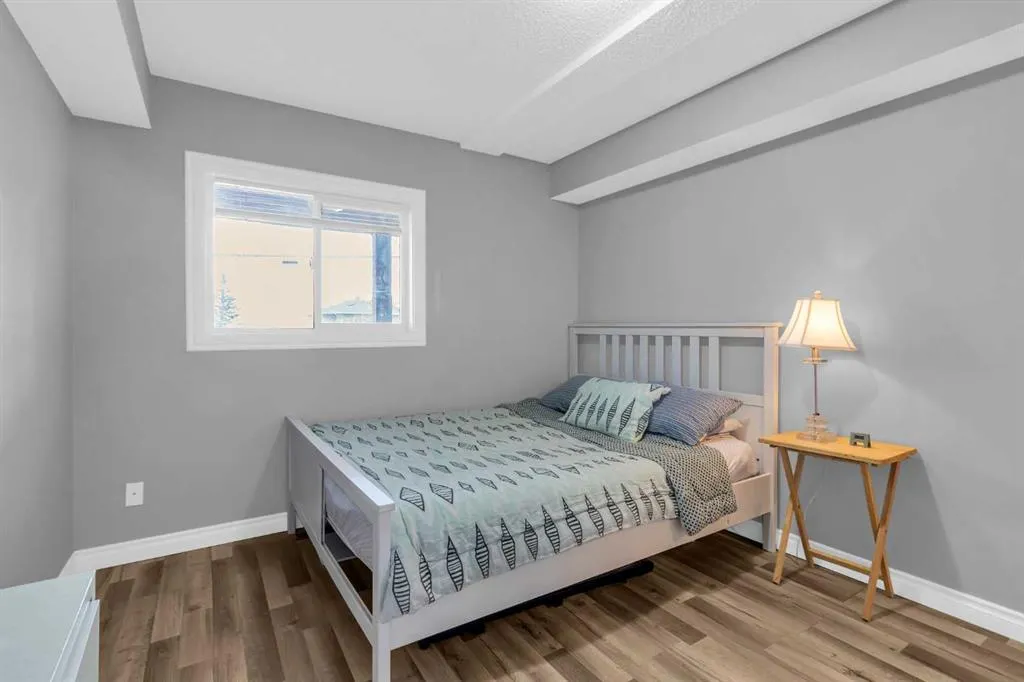 3726 Centre Street NE, #11
