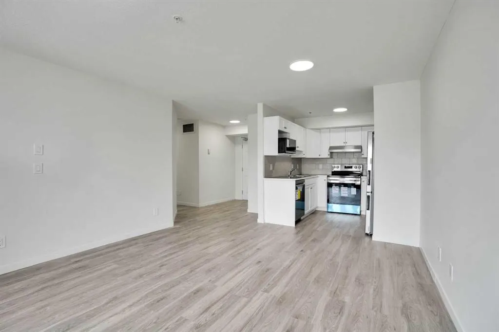 300 Edwards Way NW, #107