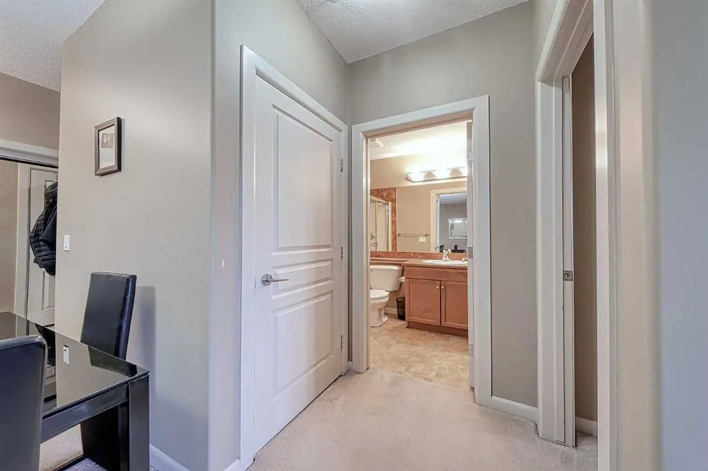 52 Cranfield Link SE, #242