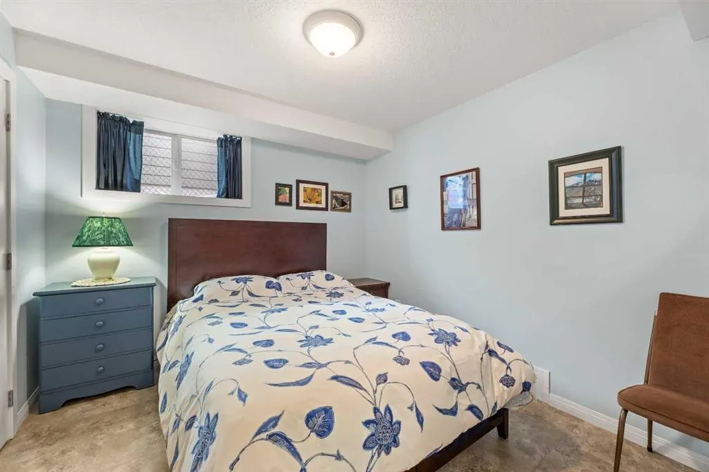 49 Bluebird Drive