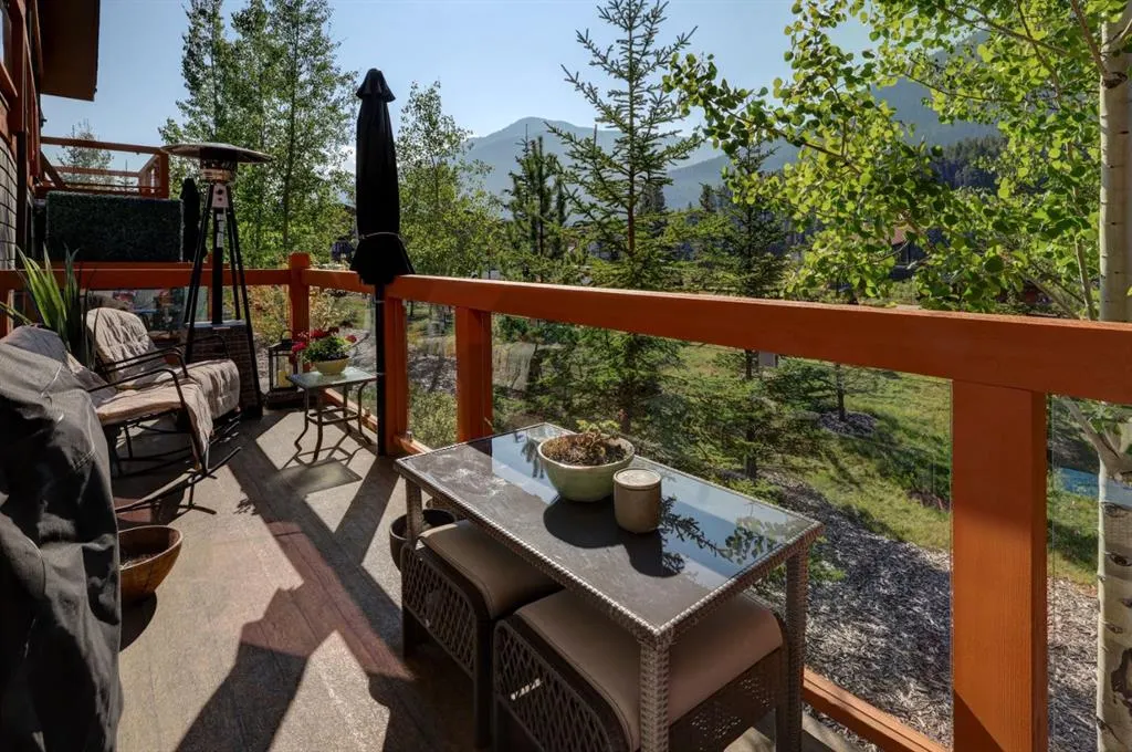 105 Stewart Creek Rise, #803