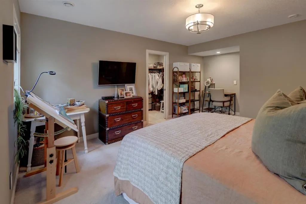 105 Stewart Creek Rise, #803