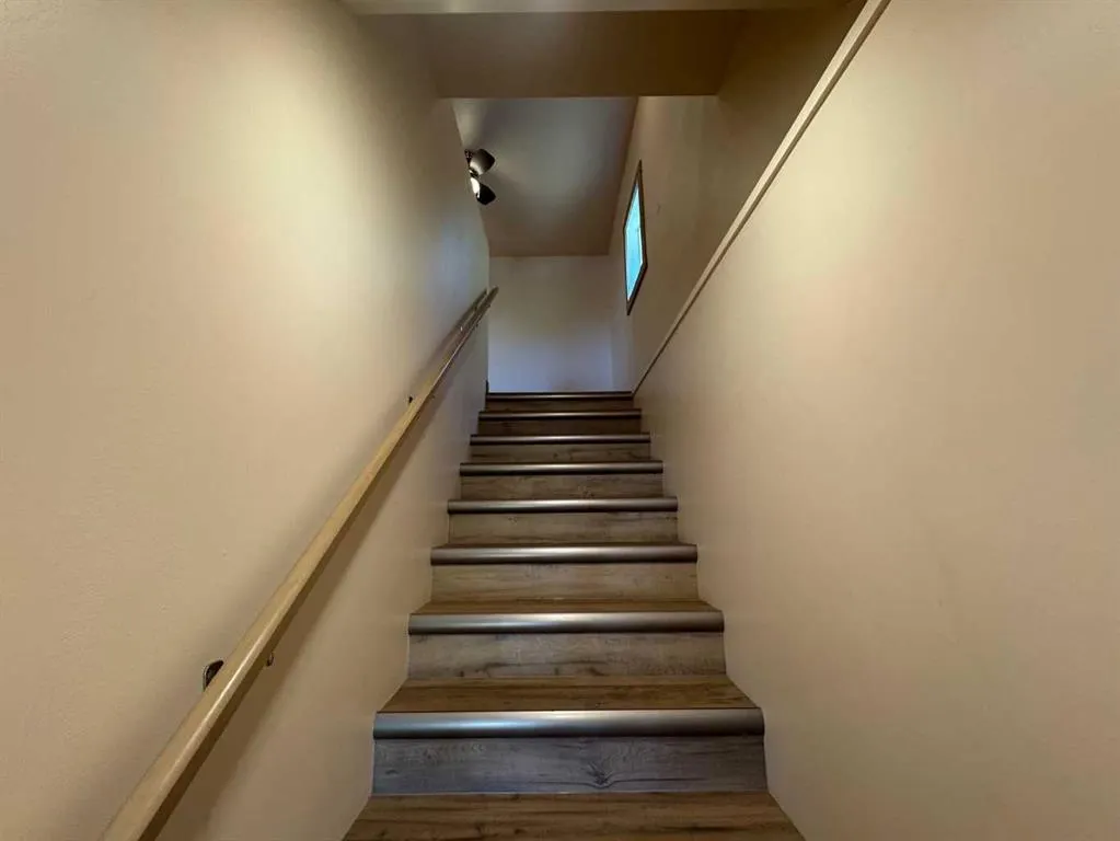 220 Lakeshore Drive