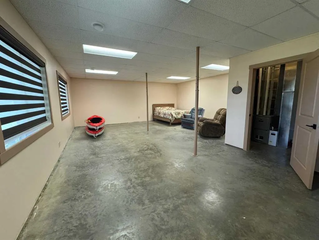 220 Lakeshore Drive