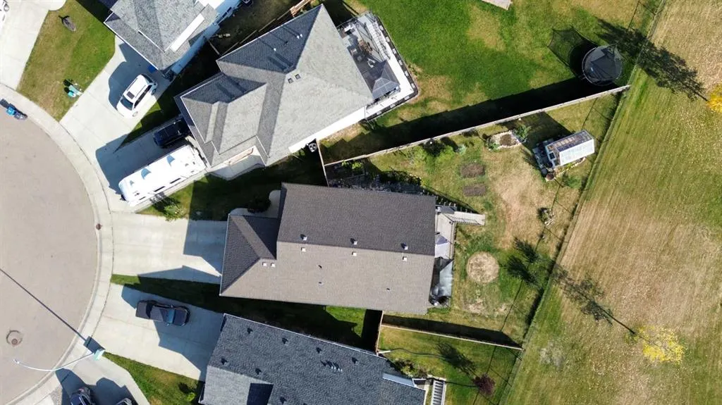 5224 48 Street Close
