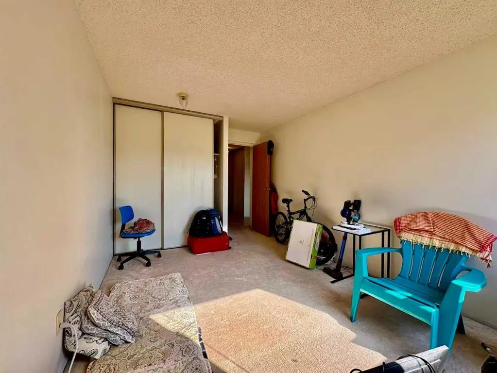 924 14 Avenue SW, #305