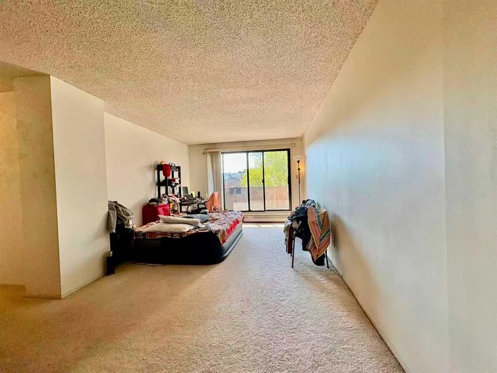 924 14 Avenue SW, #305