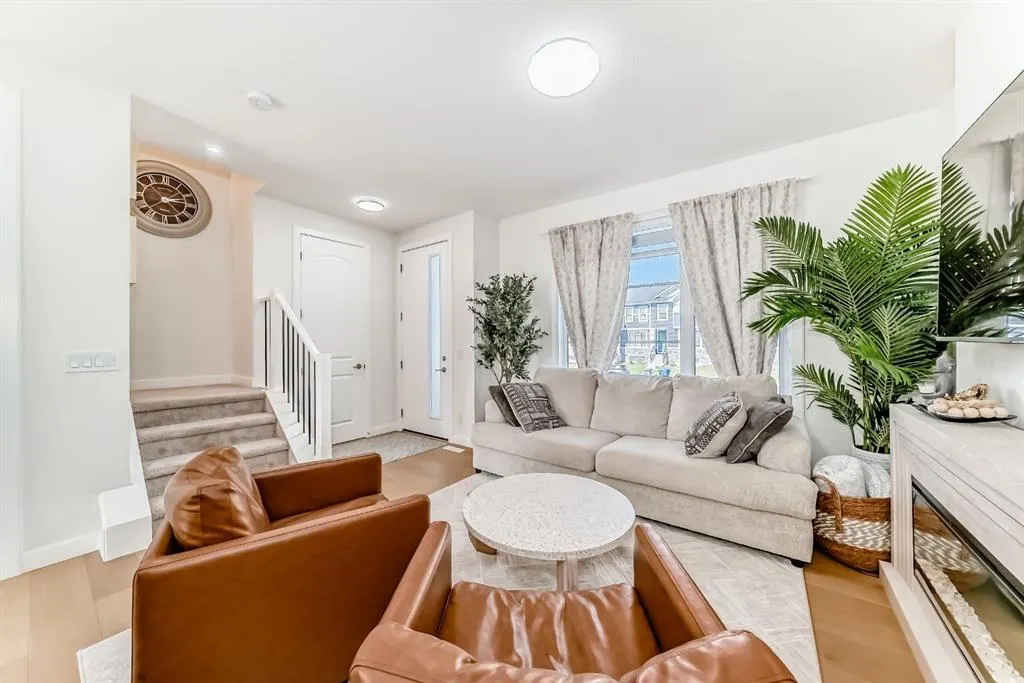 325 Waterford Boulevard