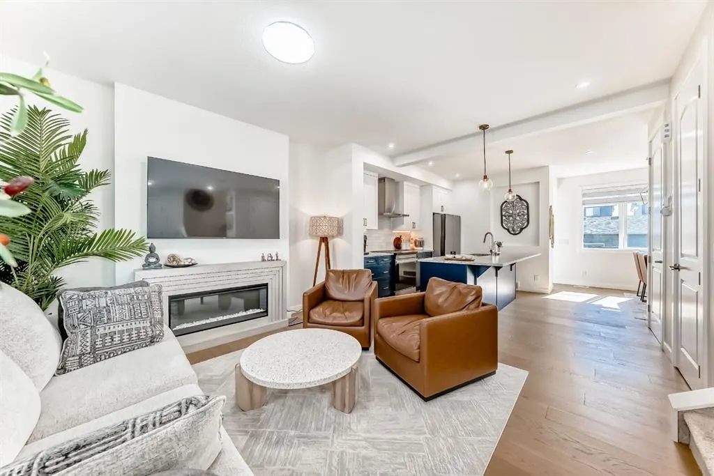 325 Waterford Boulevard
