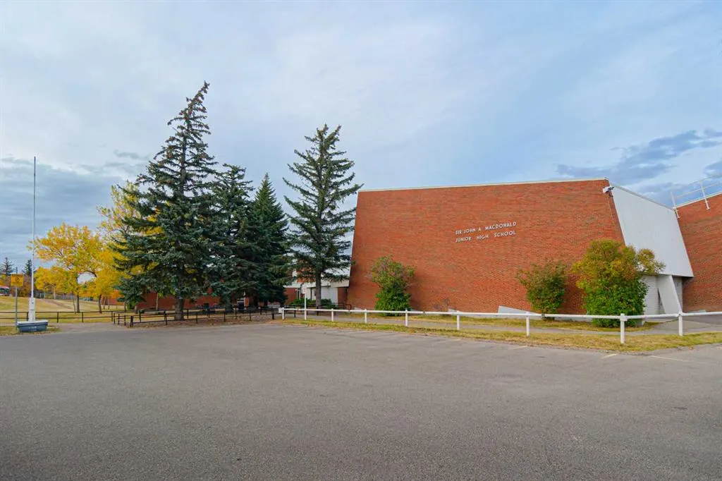 6825 Centre Street NW, #103