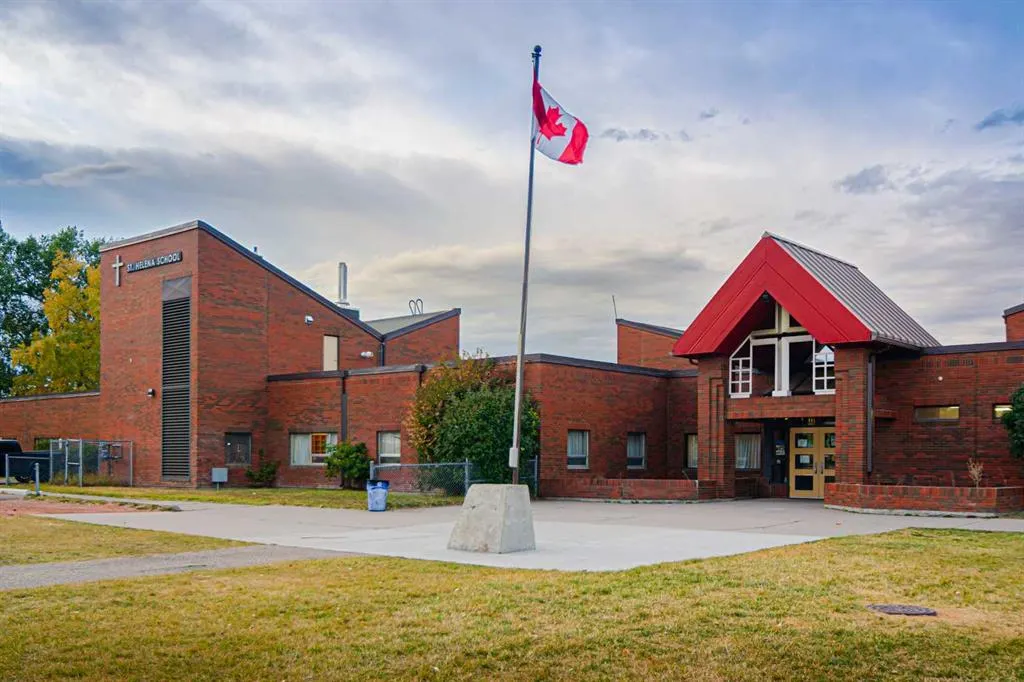 6825 Centre Street NW, #103