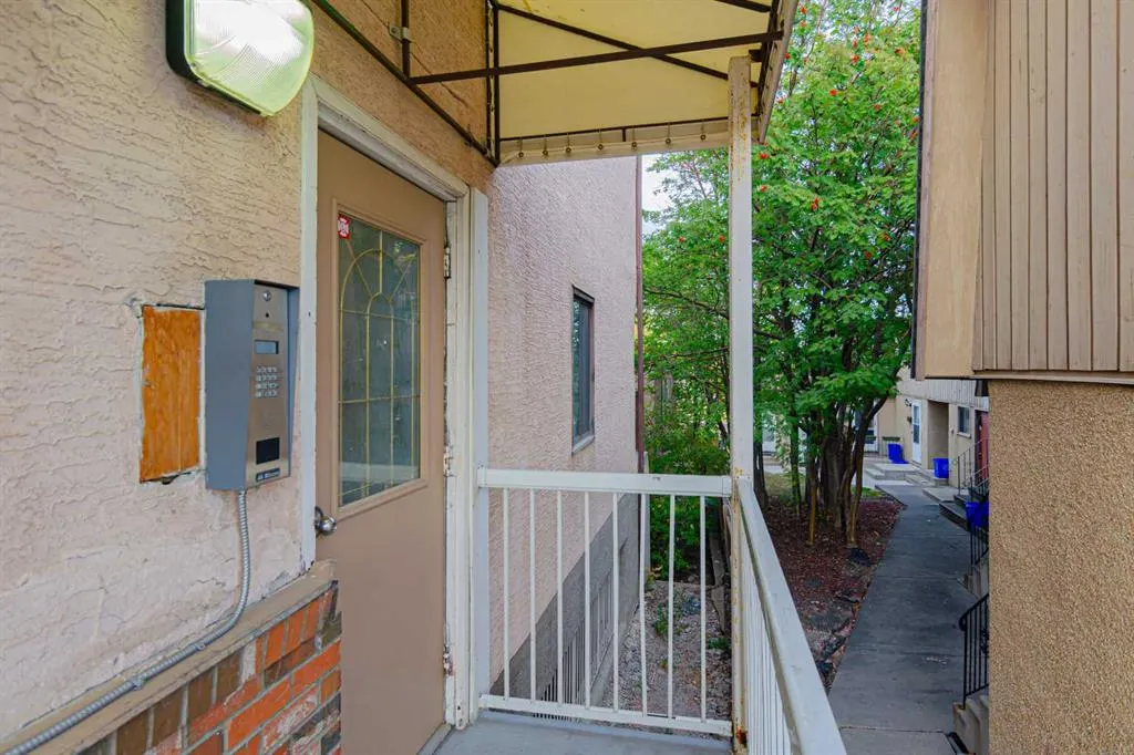 6825 Centre Street NW, #103