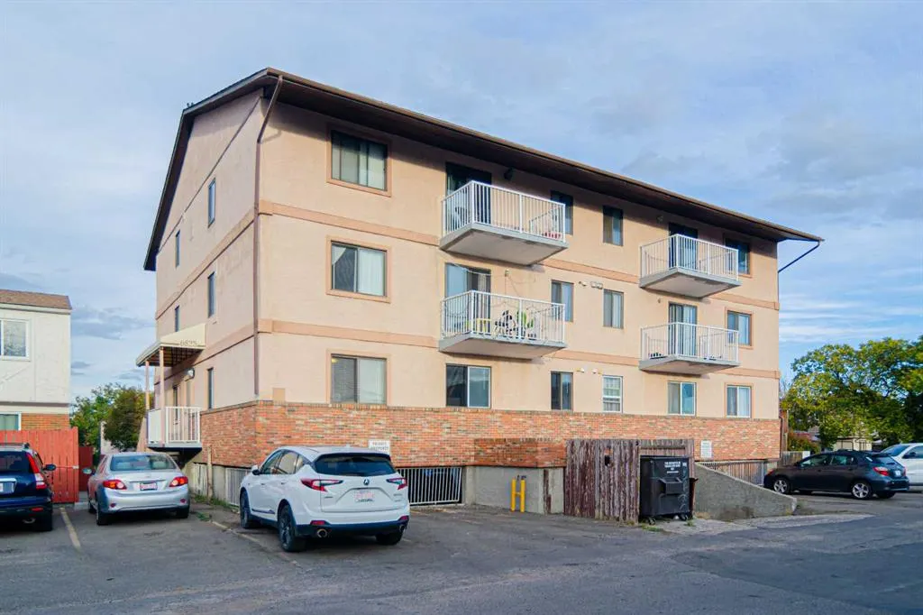 6825 Centre Street NW, #103