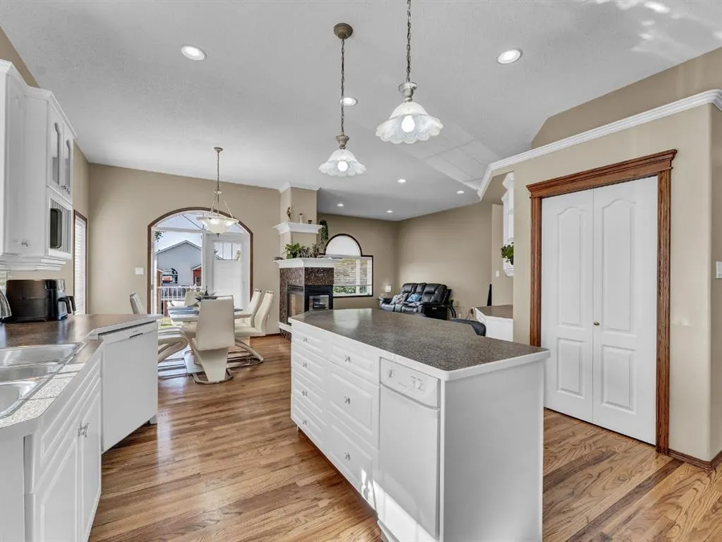 2 Vintage Meadows Court SE