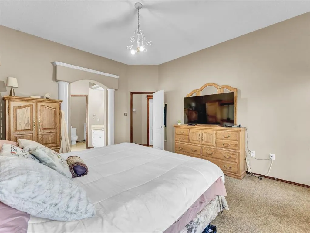 2 Vintage Meadows Court SE