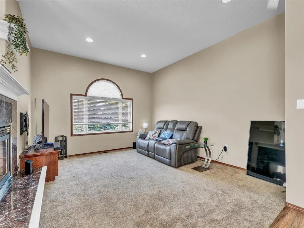 2 Vintage Meadows Court SE