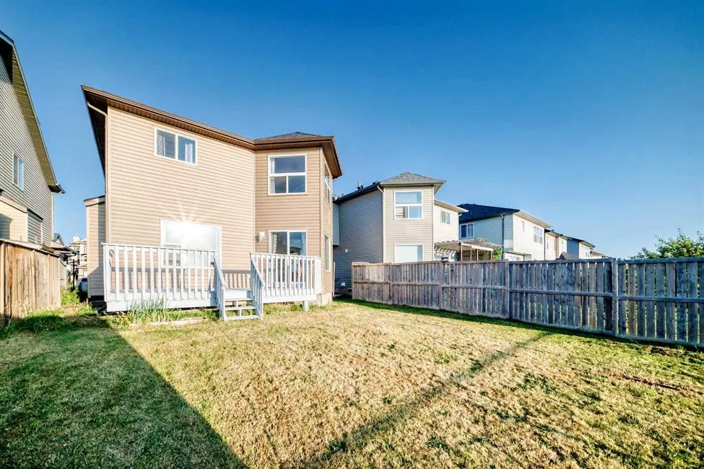 83 Bridlecrest Street SW