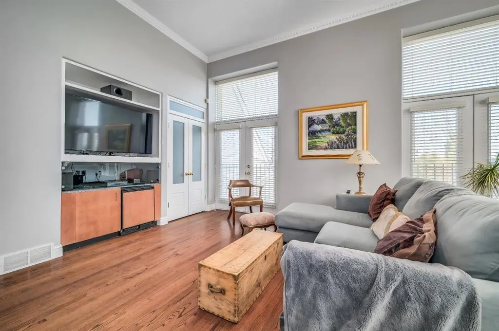 3650 2 Street SW, #202