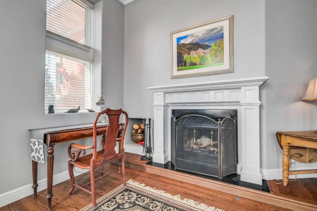 3650 2 Street SW, #202