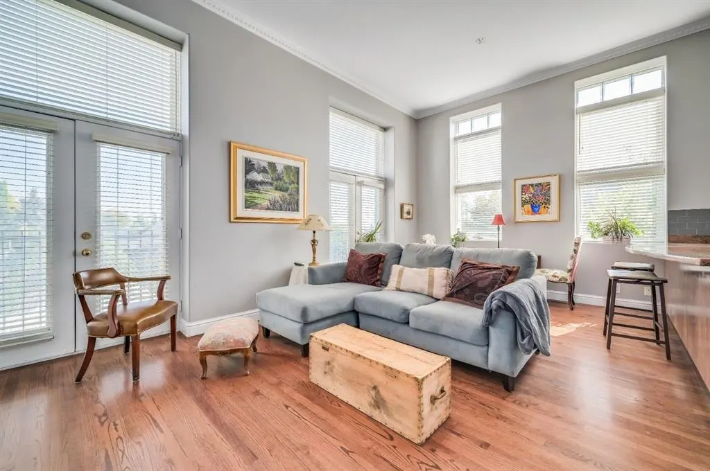 3650 2 Street SW, #202