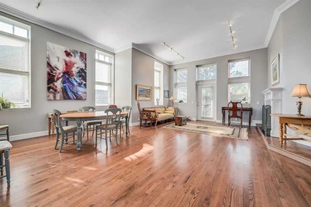 3650 2 Street SW, #202