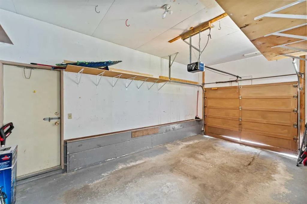 12 Cedargrove Road SW