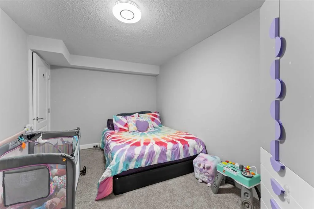 12 Cedargrove Road SW