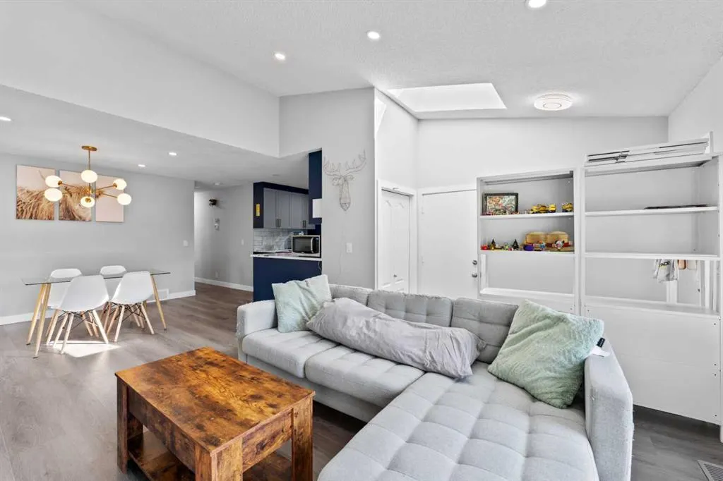 12 Cedargrove Road SW