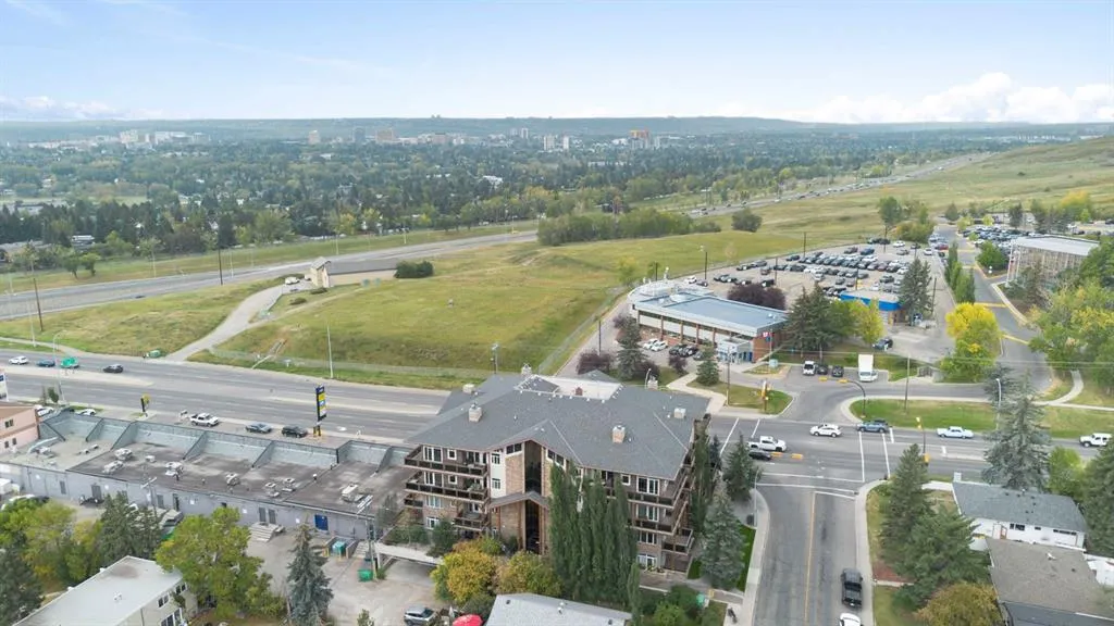 4440 14 Street NW, #301