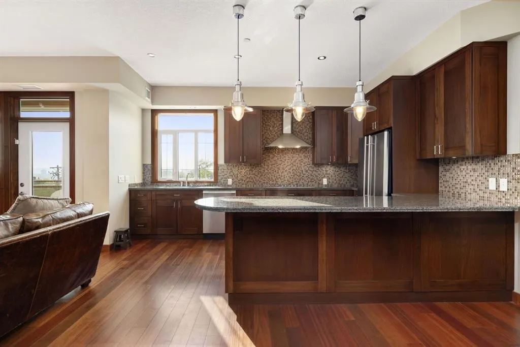 4440 14 Street NW, #301